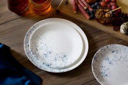 סט צלחות 18 חלקים CORELLE מבית קורנינג דגם Indigo Speckle