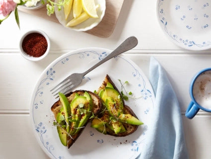 סט צלחות 18 חלקים CORELLE מבית קורנינג דגם Provincial Blue