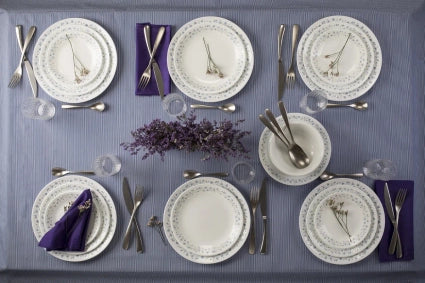 סט צלחות 18 חלקים CORELLE מבית קורנינג דגם Lilac Blush